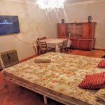 Посуточно 1 комнатная Вторичка, м. Сахил метро, Сябаиль район 1