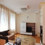 Kirayə (günlük) 6 otaqlı Həyət evi/villa, Badamdar qəs., Səbail rayonu 4