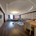 Satılır 3 otaqlı Yeni Tikili, Neftçilər metrosu, 8-ci kilometr, Nizami rayonu 1