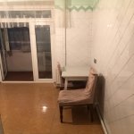 Kirayə (aylıq) 4 otaqlı Köhnə Tikili, Azadlıq metrosu, 7-ci mikrorayon, Binəqədi rayonu 8