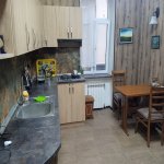 Kirayə (aylıq) 4 otaqlı Köhnə Tikili, Sahil metrosu, Nəsimi rayonu 6
