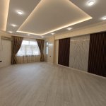 Продажа 3 комнат Вторичка, м. 8 Ноябрь метро, Бинагадинский р-н район 1