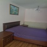 Посуточно 6 комнат Дома/Виллы Гах 17