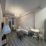 Kirayə (aylıq) 3 otaqlı Yeni Tikili, Xalqlar dostluğu metrosu, Nizami rayonu 1