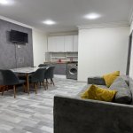 Kirayə (aylıq) 3 otaqlı Köhnə Tikili, İnşaatçılar metrosu, Yasamal qəs., Yasamal rayonu 1