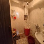 Kirayə (aylıq) 3 otaqlı Köhnə Tikili, Memar Əcəmi metrosu, 4-cü mikrorayon, Nəsimi rayonu 27