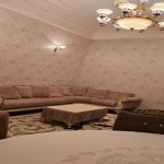 Kirayə (aylıq) 4 otaqlı Köhnə Tikili, Sahil metrosu, Səbail rayonu 3
