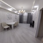 Kirayə (aylıq) 2 otaqlı Yeni Tikili, İnşaatçılar metrosu, Yasamal rayonu 1