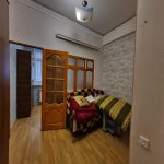 Kirayə (aylıq) 3 otaqlı Yeni Tikili, Memar Əcəmi metrosu, 1-ci mikrorayon, Nəsimi rayonu 6