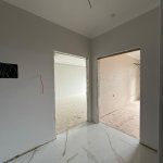 Продажа 2 комнатная Новостройка, İnşaatçılar метро, пос. Йени Ясамал, Ясамал район 6