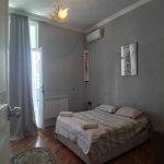 Kirayə (aylıq) 3 otaqlı Köhnə Tikili, Sahil metrosu, Səbail rayonu 5