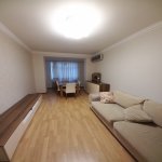 Kirayə (aylıq) 3 otaqlı Köhnə Tikili, Qara Qarayev metrosu, 8-ci kilometr, Nizami rayonu 4