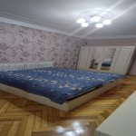 Kirayə (aylıq) 4 otaqlı Köhnə Tikili, Nizami rayonu 7