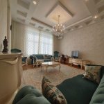 Kirayə (aylıq) 3 otaqlı Yeni Tikili, 8 Noyabr metrosu, Nəsimi rayonu 1