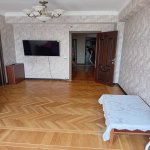 Kirayə (aylıq) 3 otaqlı Köhnə Tikili, İçərişəhər metrosu, Şəhidlər xiyabanı, Səbail rayonu 1