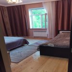 Kirayə (günlük) 5 otaqlı Həyət evi/villa Qax 25