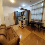 Kirayə (aylıq) 3 otaqlı Köhnə Tikili, 28 May metrosu, Zabitlər parkı, Nəsimi rayonu 8