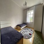 Kirayə (günlük) 3 otaqlı Köhnə Tikili Qax 2