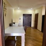 Продажа 2 комнатная Новостройка, İnşaatçılar метро, пос. Йени Ясамал, Ясамал район 9