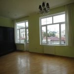 Satılır 11 otaqlı Həyət evi/villa, Badamdar qəs., Səbail rayonu 11