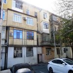 Satılır 3 otaqlı Köhnə Tikili, Qara Qarayev metrosu, 8-ci kilometr, Nizami rayonu 1
