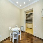 Kirayə (günlük) 2 otaqlı Köhnə Tikili, Sahil metrosu, Səbail rayonu 8