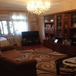 Продажа 4 комнат Вторичка, м. Нефтчиляр метро, пос. Бакиханова, Сабунчу район 1