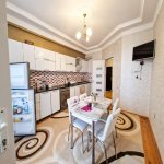 Kirayə (aylıq) 3 otaqlı Yeni Tikili, Neftçilər metrosu, 8-ci kilometr, Nizami rayonu 8