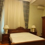 Kirayə (aylıq) 10 otaqlı Həyət evi/villa, Azadlıq metrosu, 7-ci mikrorayon, Binəqədi rayonu 10