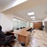 Kirayə (aylıq) 10 otaqlı Ofis, Elmlər akademiyası metrosu, Yasamal rayonu 15