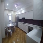 Kirayə (aylıq) 4 otaqlı Yeni Tikili Sumqayıt 17