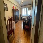 Kirayə (aylıq) 3 otaqlı Köhnə Tikili, Elmlər akademiyası metrosu, Yasamal rayonu 1