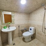 Посуточно 5 комнатная Дома/Виллы Гах 14