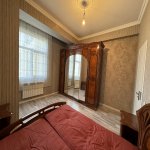 Kirayə (aylıq) 3 otaqlı Yeni Tikili Xırdalan 4