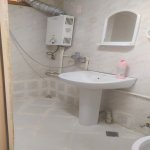 Продажа 2 комнатная Вторичка, 29 двор район 8