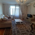 Kirayə (aylıq) 2 otaqlı Köhnə Tikili, Əhmədli metrosu, Xətai rayonu 1