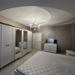 Satılır 3 otaqlı Yeni Tikili Xırdalan 10