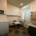 Kirayə (aylıq) 2 otaqlı Ofis, Sahil metrosu, Səbail rayonu 13