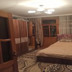 Продажа 3 комнатная Вторичка, 9-ый микрорайон район 8