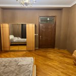 Kirayə (aylıq) 3 otaqlı Köhnə Tikili, Nizami metrosu, Yasamal rayonu 5