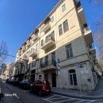 Satılır 4 otaqlı Köhnə Tikili, Nizami metrosu, Yasamal rayonu 1