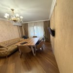 Аренда 4 комнатная Вторичка, İnşaatçılar метро, пос. Йени Ясамал, Ясамал район 2