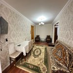 Kirayə (günlük) 2 otaqlı Köhnə Tikili Gəncə 2