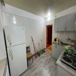 Kirayə (aylıq) 3 otaqlı Köhnə Tikili, Elmlər akademiyası metrosu, Yasamal rayonu 14