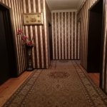 Kirayə (aylıq) 3 otaqlı Köhnə Tikili Xırdalan 18