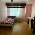 Kirayə (aylıq) 3 otaqlı Yeni Tikili, İnşaatçılar metrosu, Yasamal rayonu 7