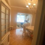 Kirayə (aylıq) 3 otaqlı Köhnə Tikili, Sahil metrosu, Səbail rayonu 5