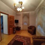 Kirayə (aylıq) 3 otaqlı Köhnə Tikili, 28 May metrosu, Zabitlər parkı, Nəsimi rayonu 3