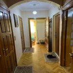 Kirayə (aylıq) 3 otaqlı Köhnə Tikili, 20 Yanvar metrosu, 9-cu mikrorayon, Binəqədi rayonu 9