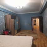 Kirayə (aylıq) 3 otaqlı Yeni Tikili Xırdalan 8